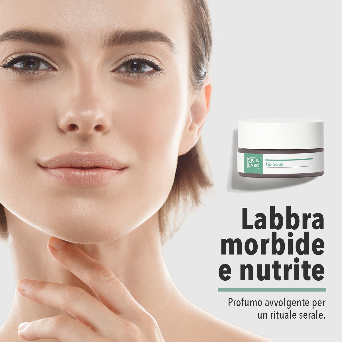 SCRUB PENTRU BUZE